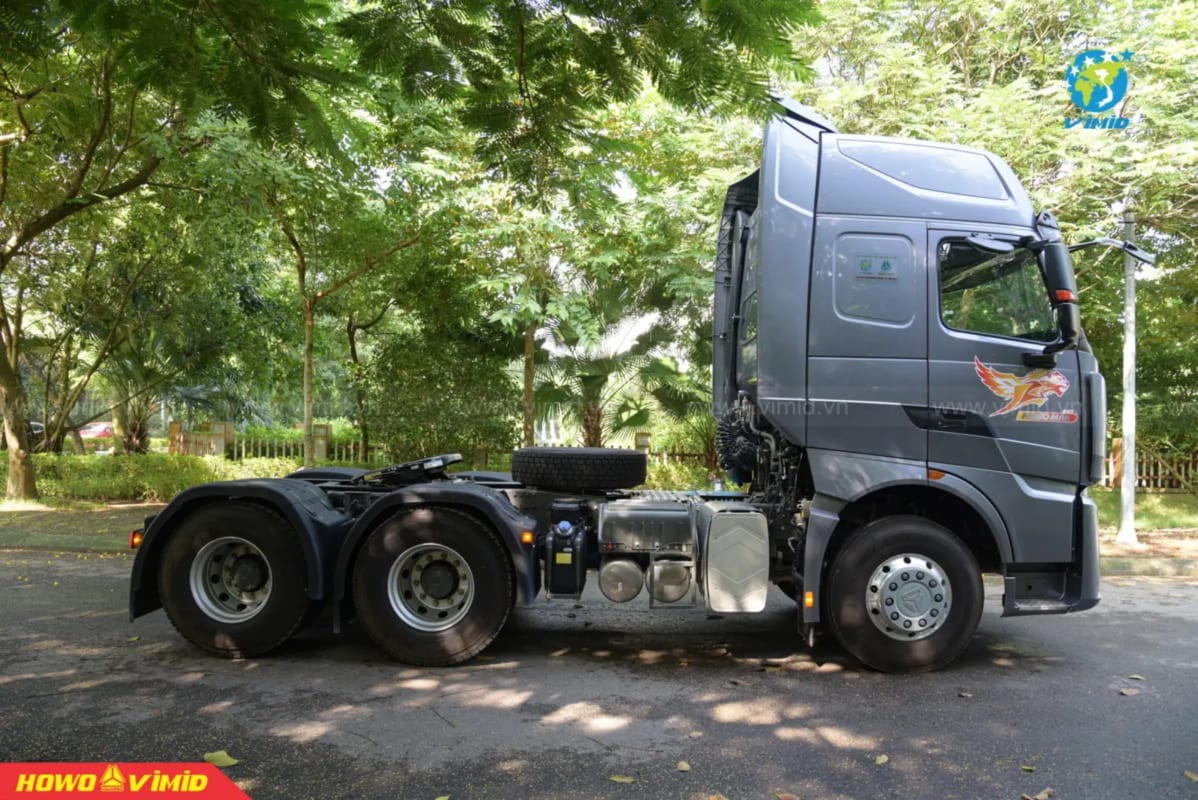 ĐẦU KÉO TH7 460 CẦU LÁP