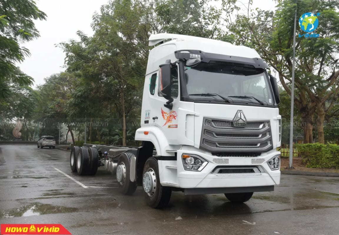NX 8x4 thùng mui bạt