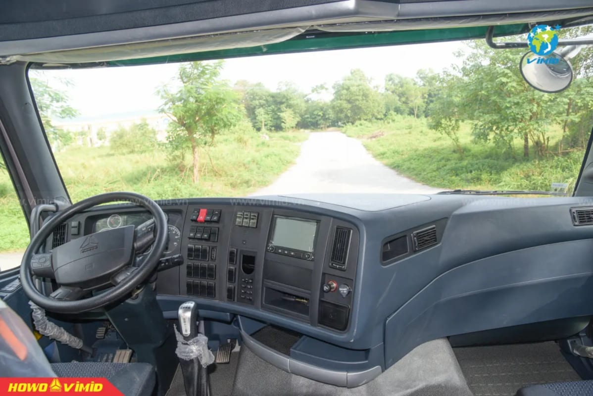  đầu kéo T7H 380 Cầu Láp