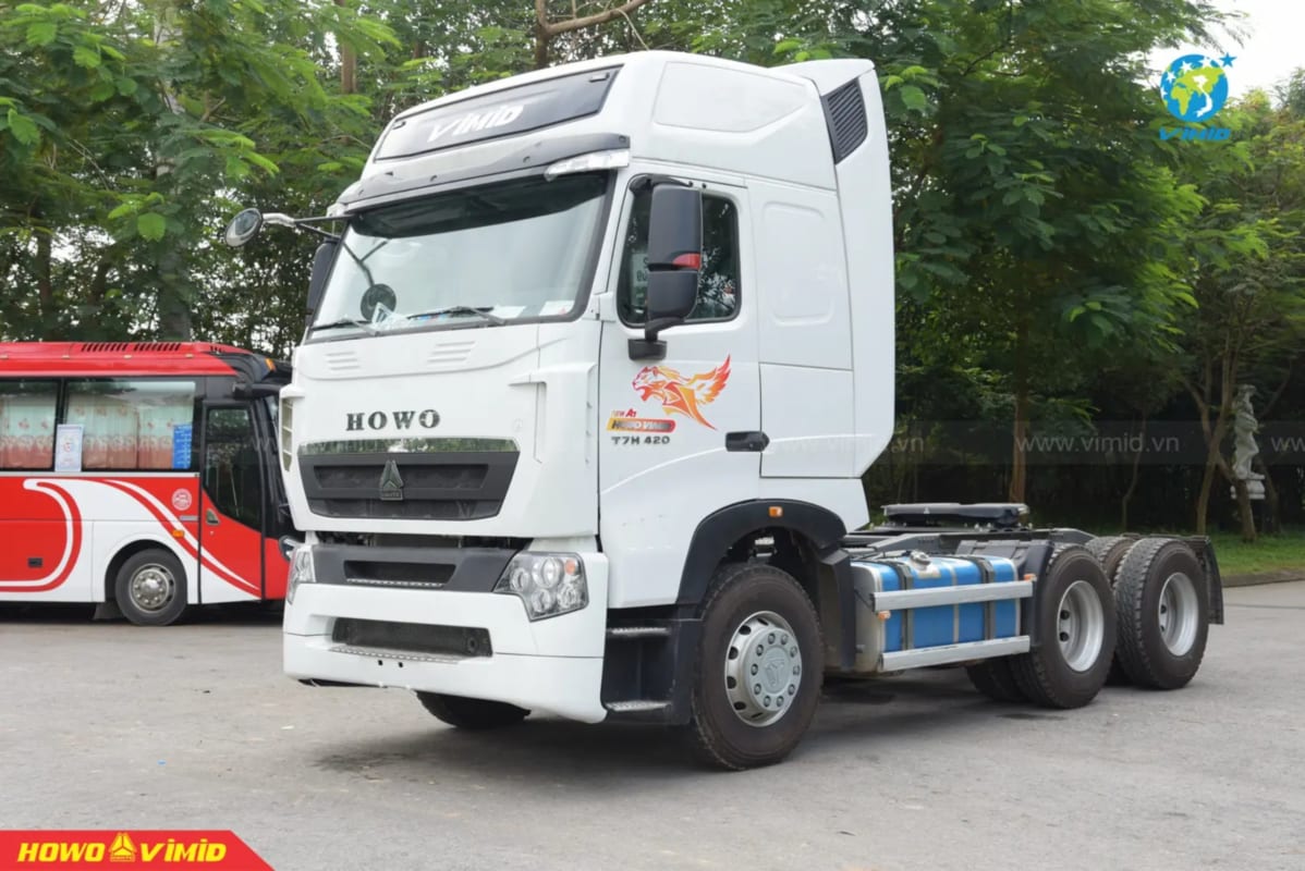 ĐẦU KÉO T7H 420 CẦU LÁP